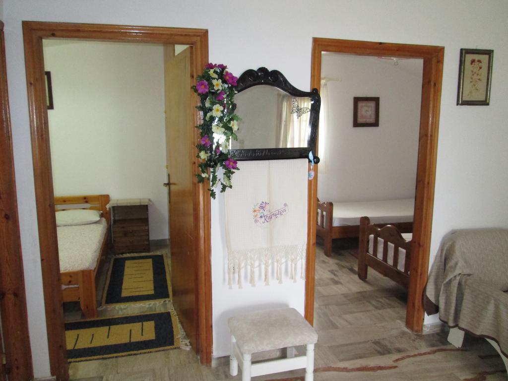 Bio House Daire Chranoi Oda fotoğraf