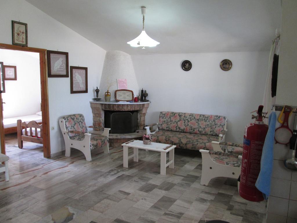 Bio House Daire Chranoi Oda fotoğraf